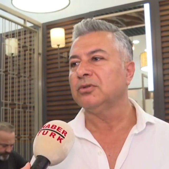 Kuaför ve berberlerden pazar günü kapama kararına tepkiler