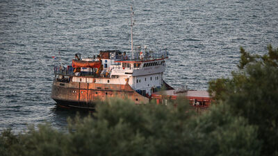 Kaptan uyuyunca gemi karaya oturdu