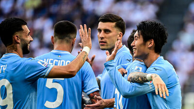 Lazio'dan tarihi fark!