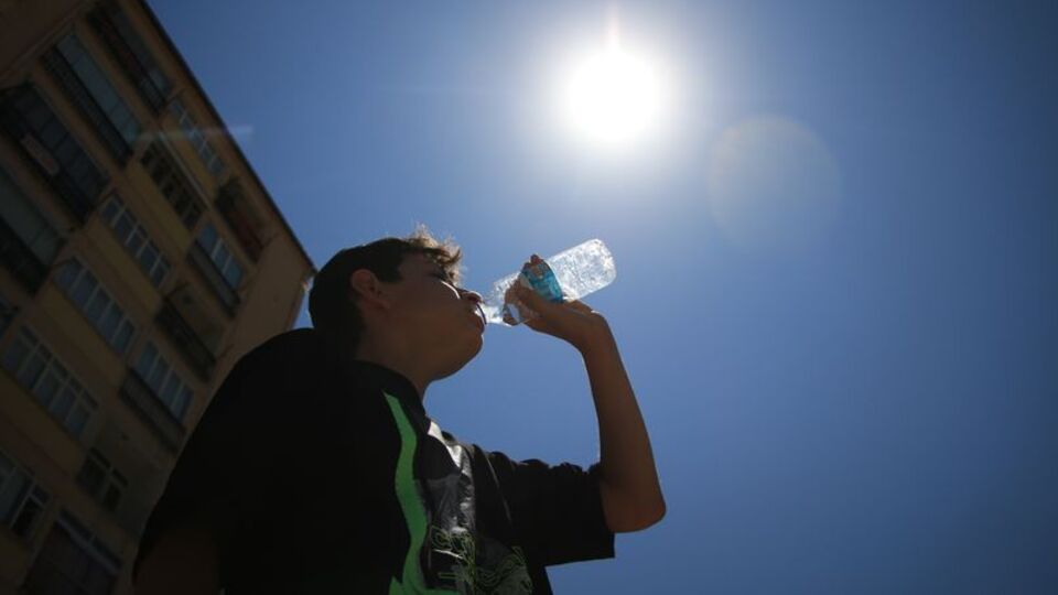 Sıcak çarpmasına dikkat! Kalp ve beyin için tehlike...