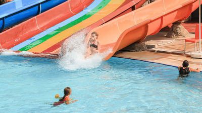 Kirli havuzda 'Hepatit A' virüsü tehlikesi!