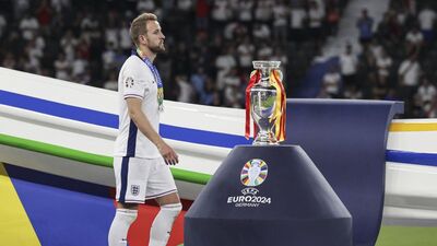 Kane'in kupa laneti! Yine olmadı