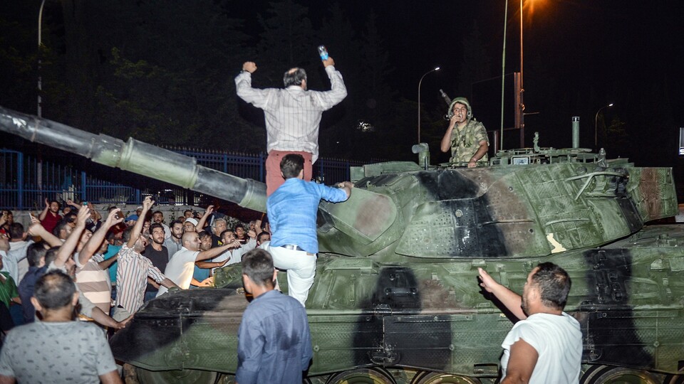 Liderler ve siyasilerden 15 Temmuz mesajları