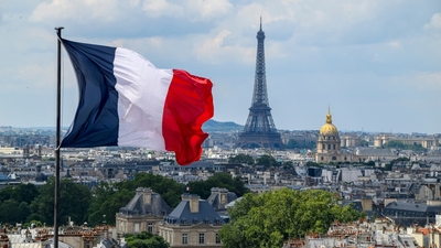 Fransa'da Sayıştay'dan 'bütçe tehlikeli derecede açık' uyarısı