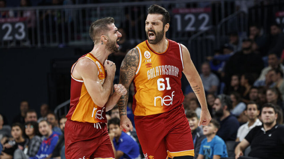 Galatasaray sözleşmesini uzattı!