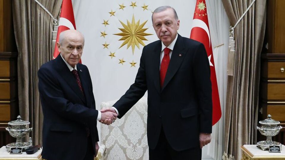 Erdoğan, Bahçeli ile görüştü