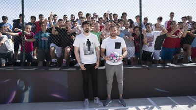 Tolga Zengin'den Cenk Tosun'a destek!