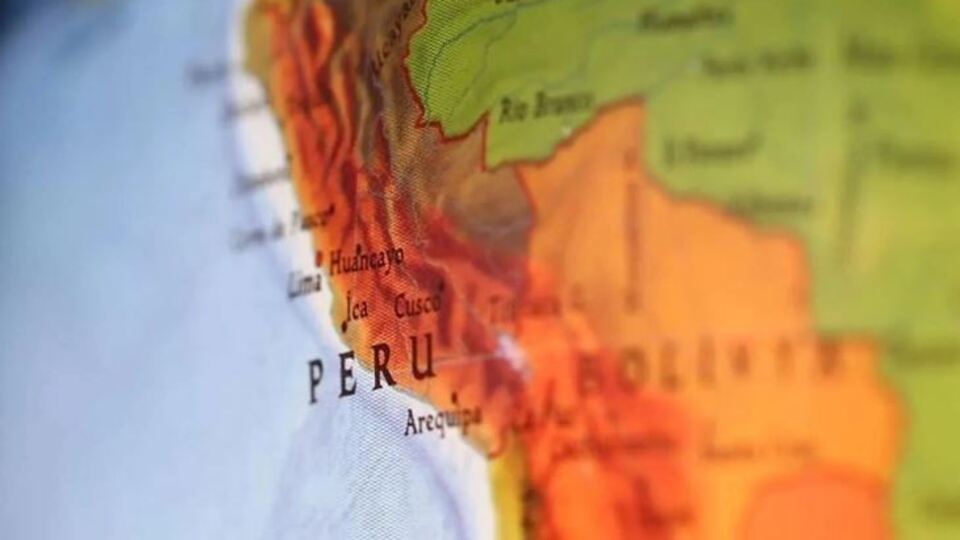 Peru'da trafik faciası: 21 ölü