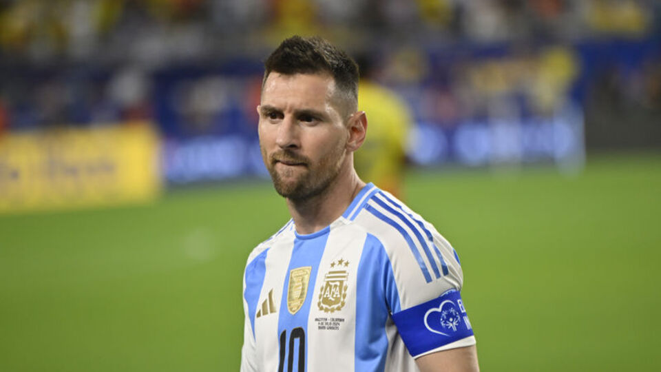 Lionel Messi'den kötü haber!