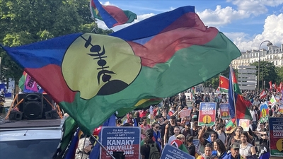 Fransa'nın özerk bölgesinde tansiyon düşmüyor