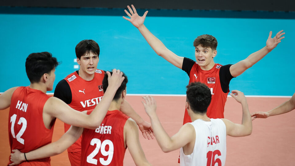 U18 Milli Takımı, Ukrayna'yı devirdi!