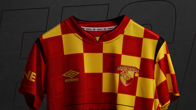 Göztepe, yeni sezon formasını tanıttı!