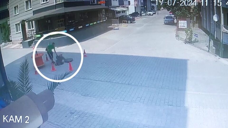 Kapağı açık bıraktılar! Görme engelli öğretmen rögara düştü!