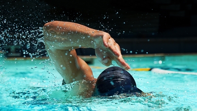 Kulak sağlığı için deniz ve havuzda hijyene dikkat!