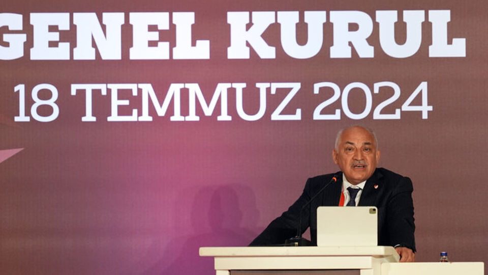 Büyükekşi yönetimi ibra edildi!