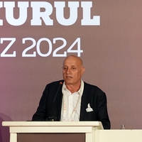 Büyükekşi'ye: "Kaçma başkan"