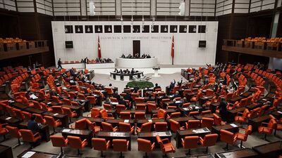 Kıbrıs tezkeresi Meclis'ten geçti