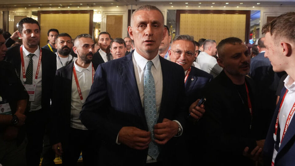 Futbol camiasından tebrik mesajları!