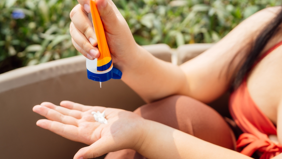 Eczacılardan "sahte güneş kremi" uyarısı!