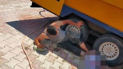 Tamir faciası: Ayağı koptu