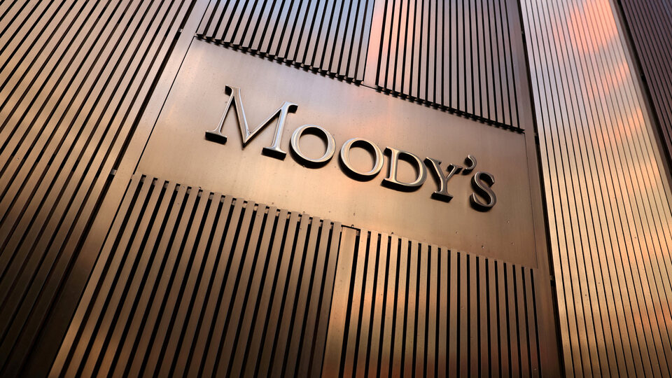 Moody's, Türkiye'nin kredi notunu yükseltti