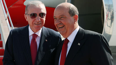 Cumhurbaşkanları Erdoğan ve Tatar'dan Kıbrıs mesajları!