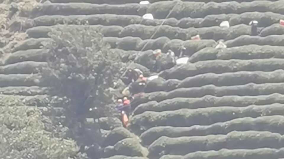 İlkel teleferikte akıma kapıldı!