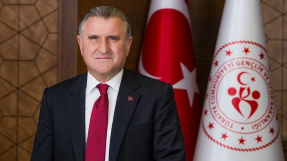 Bakan Bak'tan kulüplere Olimpiyat teşekkürü