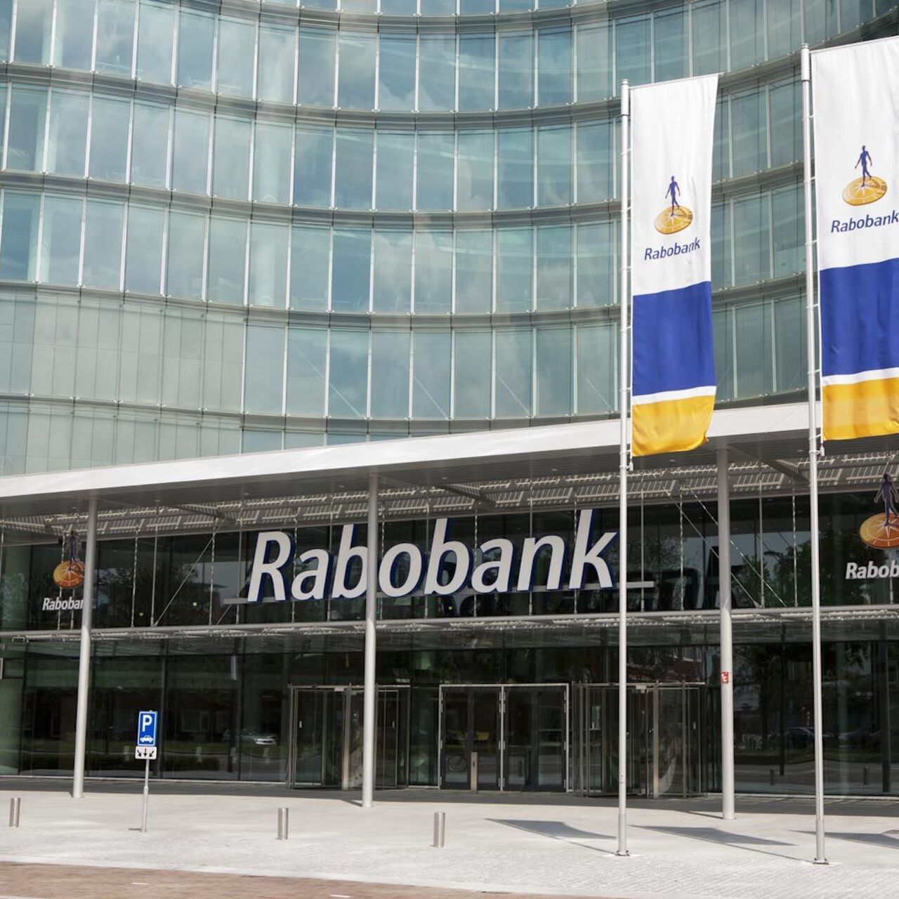 Rabobank Türkiye'yi Rönesans aldı