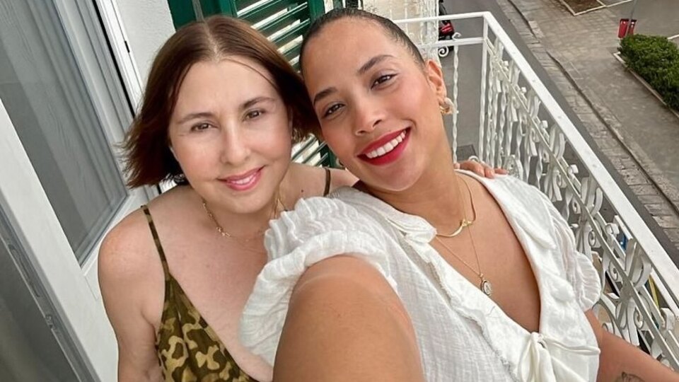 Nilüfer'in kızı 24 yaşına bastı