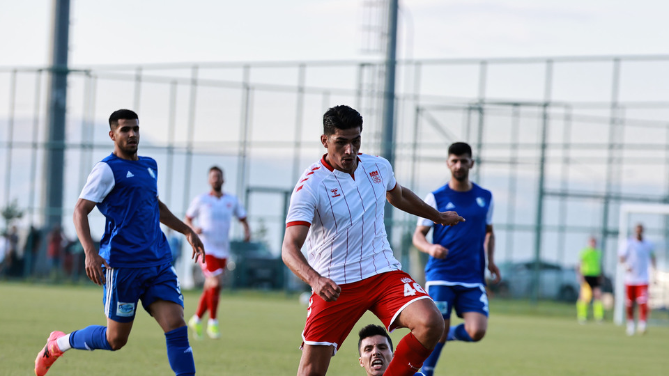 Sivasspor, tek golle kazandı!