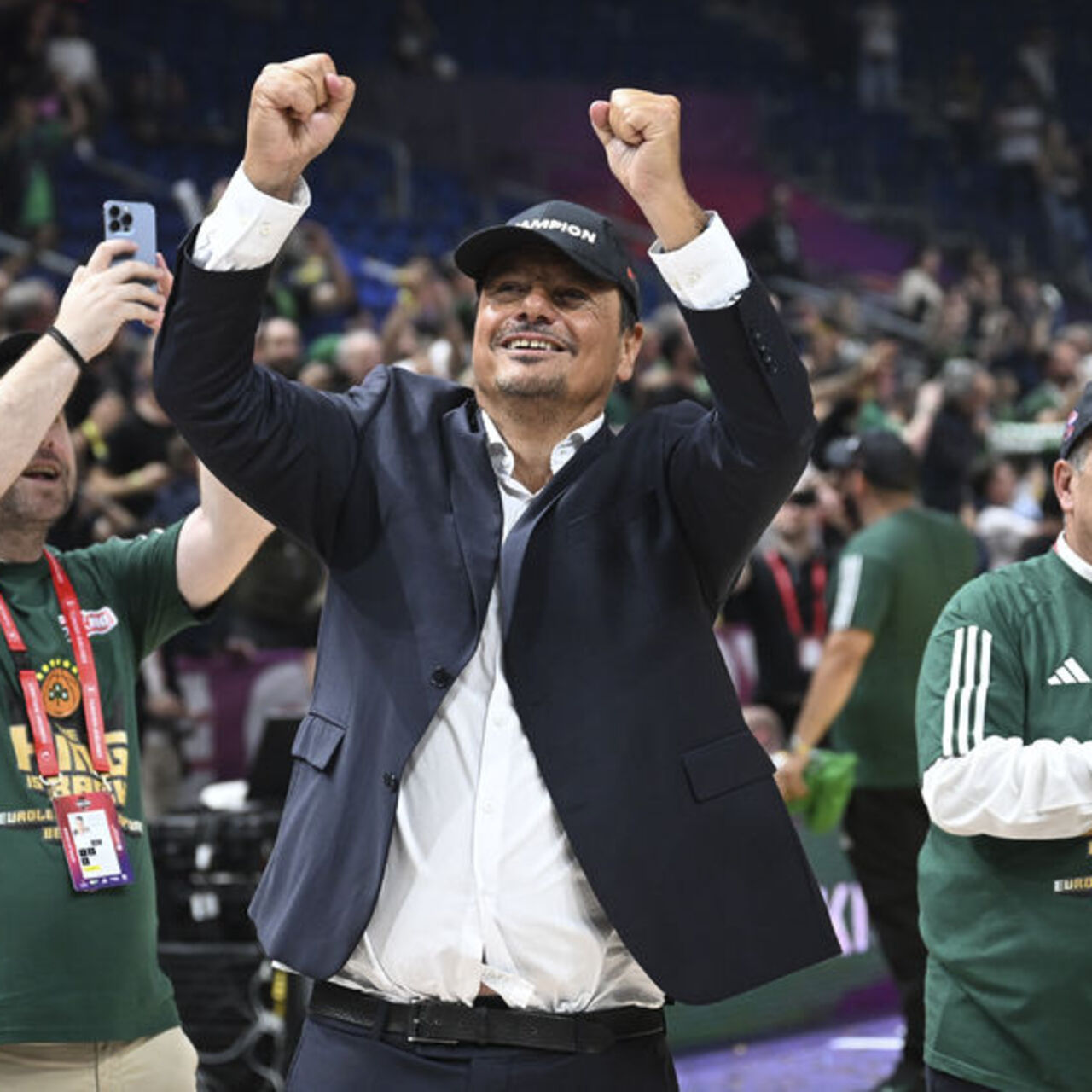 Ataman 3 yıl daha Panathinaikos'ta