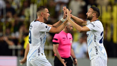 Cenk Tosun siftah yaptı!