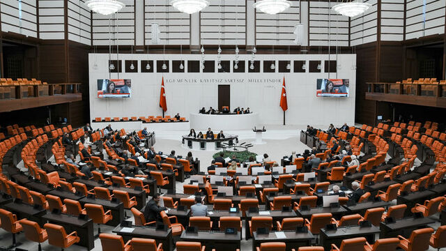 Vergi düzenlemesinde ilk 7 madde kabul edildi