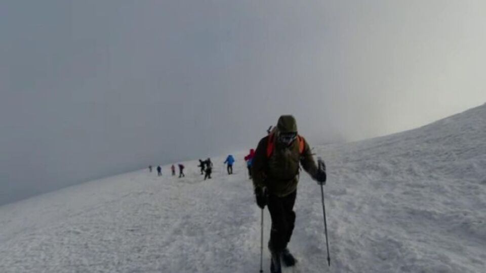 Cenazeler için 4 bin 900 rakımdalar