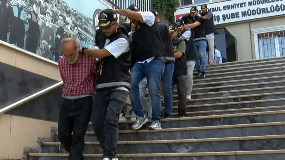 750 milyonluk dolandırıcılık! Zarrab'ın aracını da çalmışlar