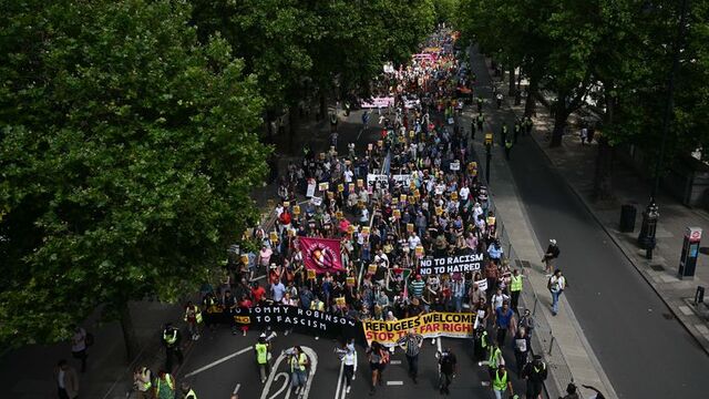 Londra'da karşılıklı eylemler