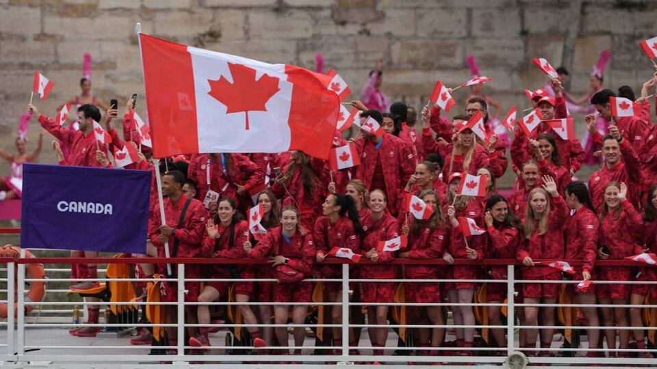 'Drone' uçurdular, 6 puan ceza aldılar!