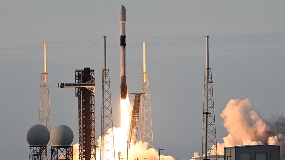 "Türkiye 10 yıl içerisinde uzaya insan gönderebilir"