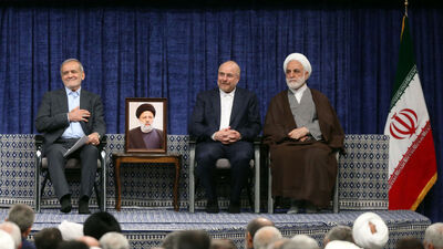 Pezeşkiyan resmen göreve başladı