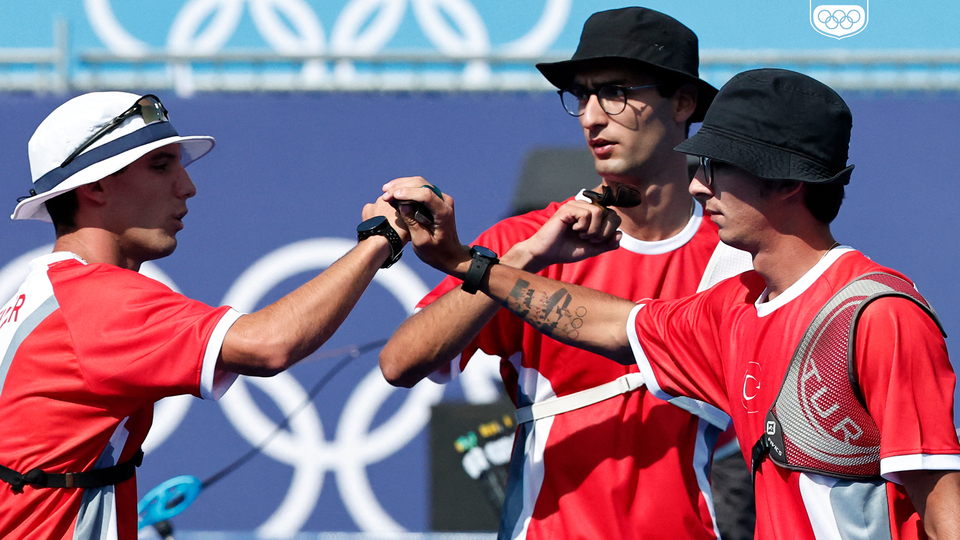 Milli okçular çeyrek finalde!