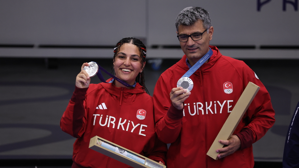 Atıcılıkta gümüş madalya Türkiye'nin!