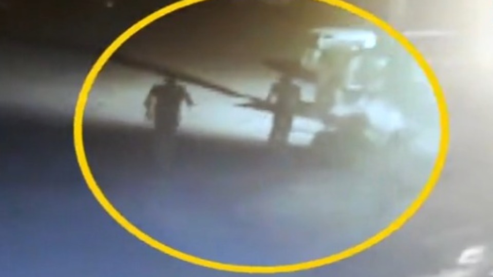 Uzun namlulu silahla vurdu!