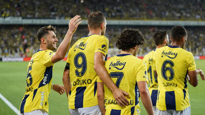 Fenerbahçe, Kadıköy'de turladı!