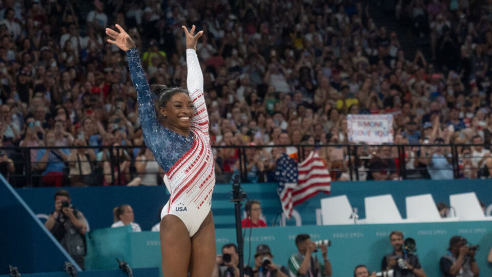 Artistik cimnastik'te altın ABD'nin!
