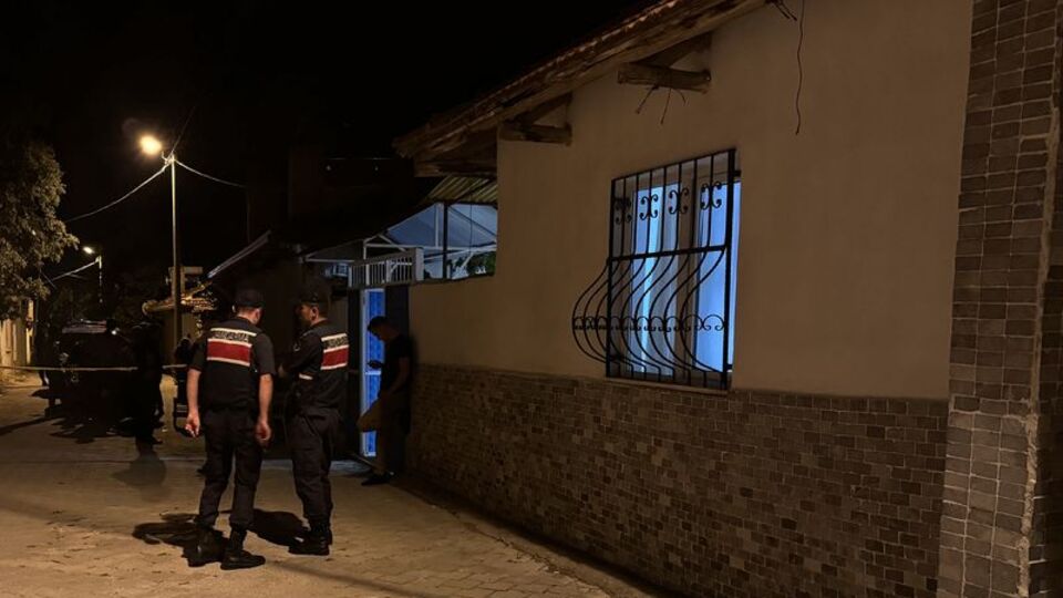 Üç çocuk annesiydi! Evde ölü bulundu