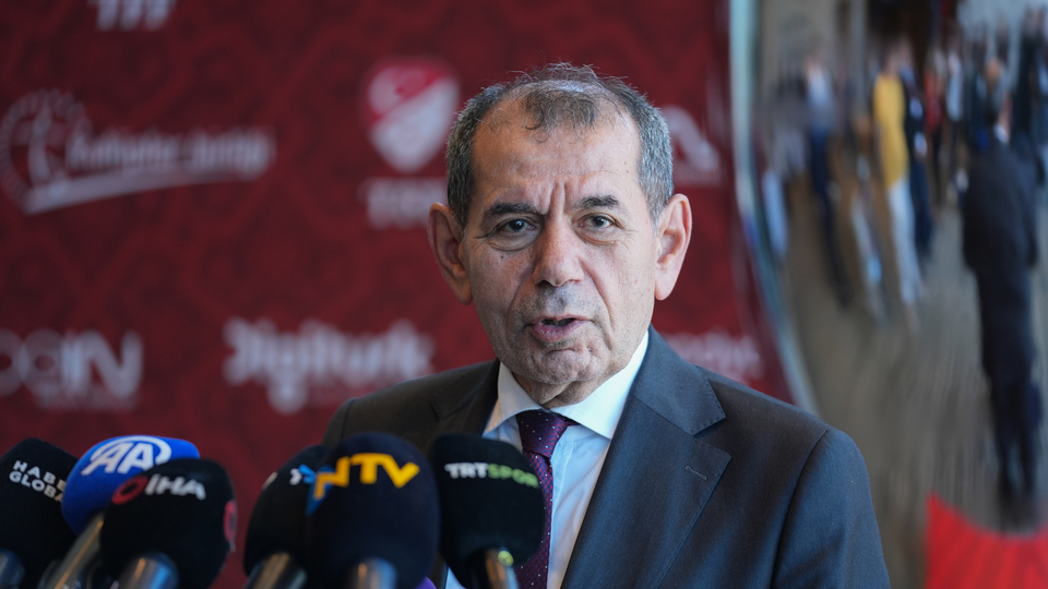 Dursun Özbek'ten transfer müjdesi