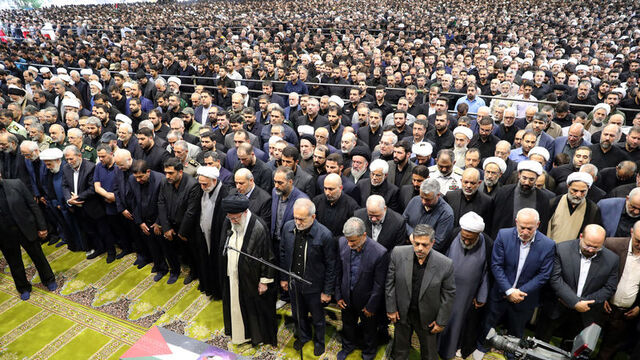 Haniye için Tahran'da cenaze töreni