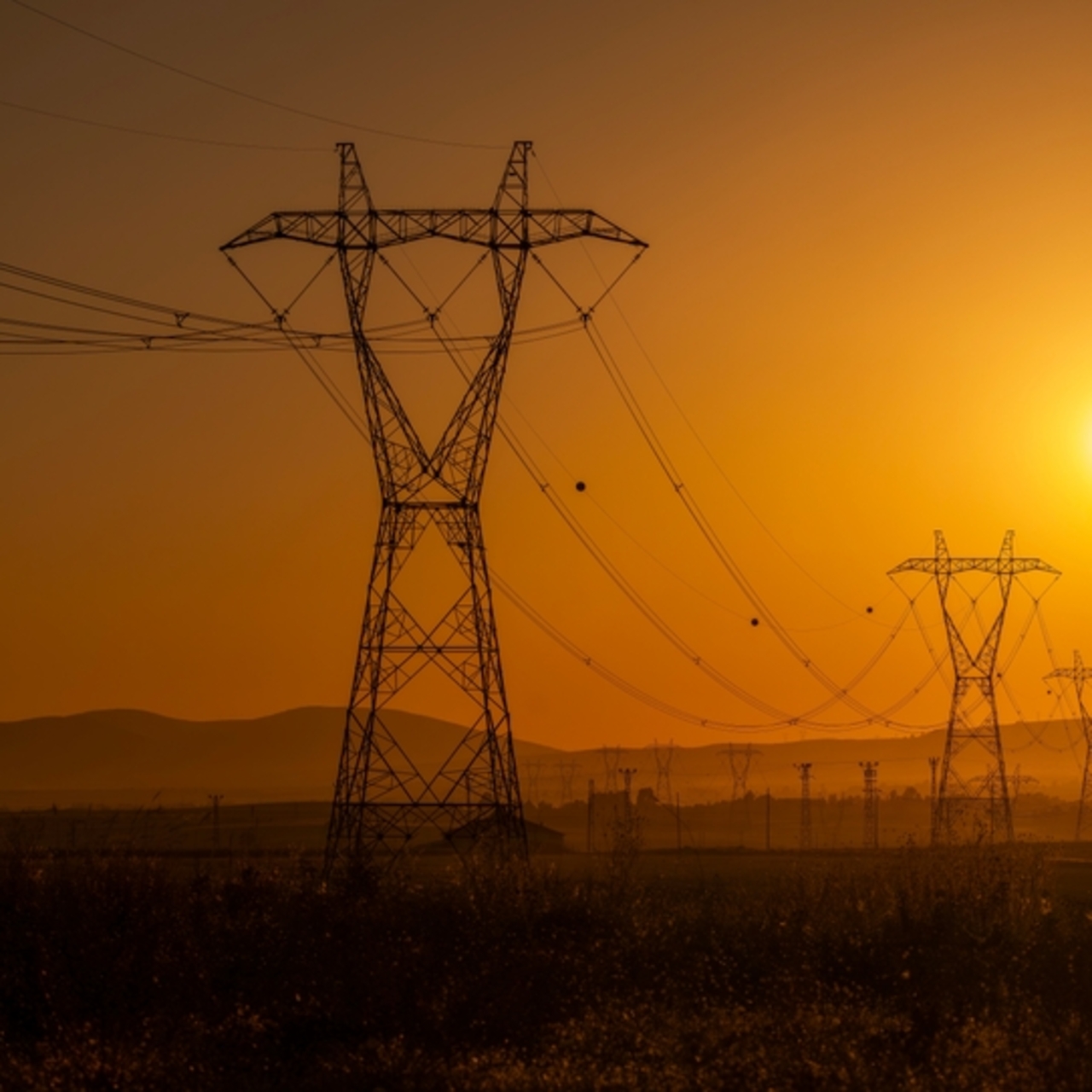 Elektrik sektöründe 'yeni dönem tedbirleri' yolda