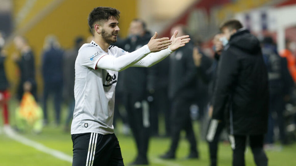 Beşiktaş'ta ayrılık resmen açıklandı!